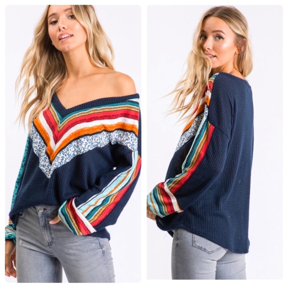 Brushed Waffle V-Neck Color Block Tunic Top - Picture 2 of 4